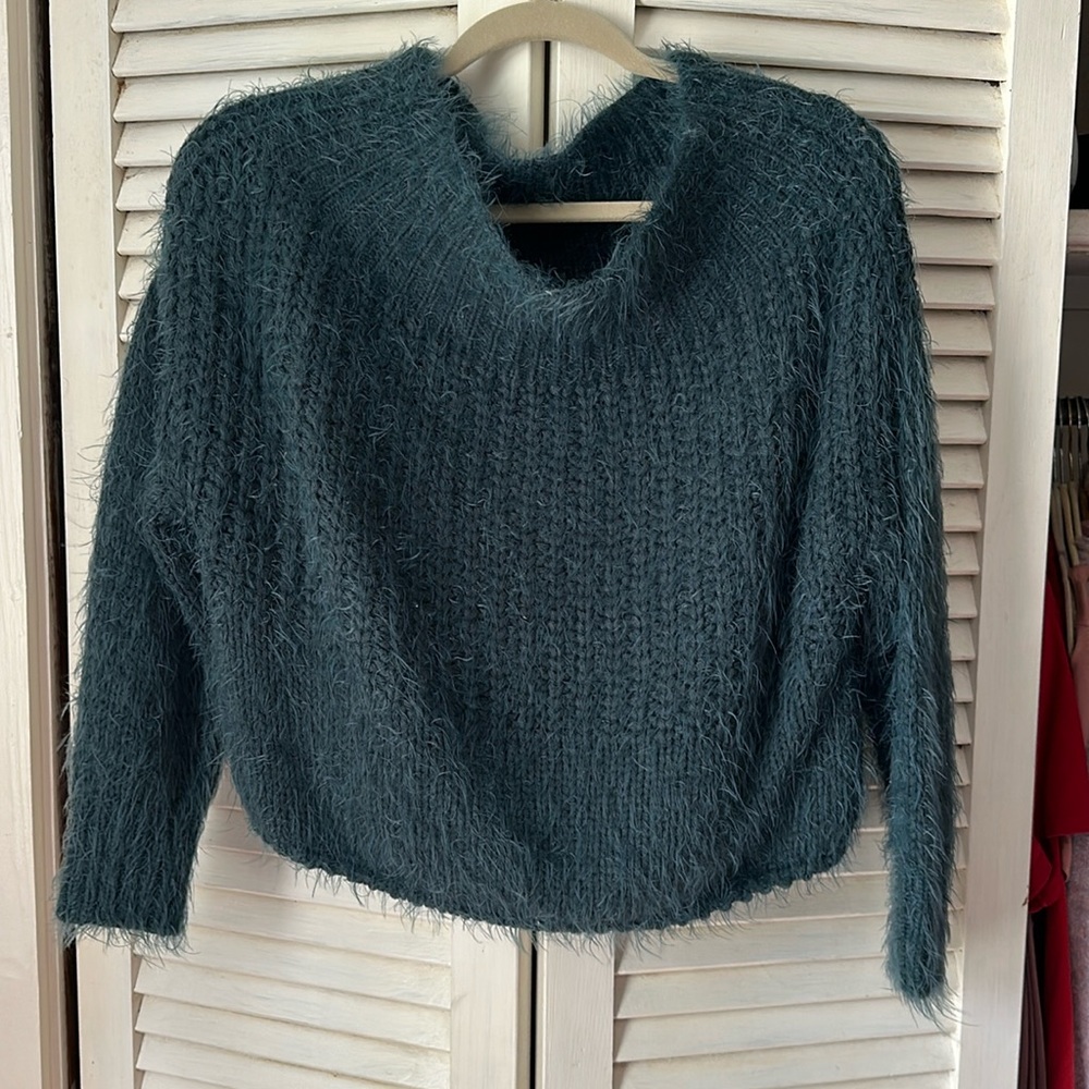 Blue Cropped Cowlneck M/L Sweater with 3/4 Sleeves